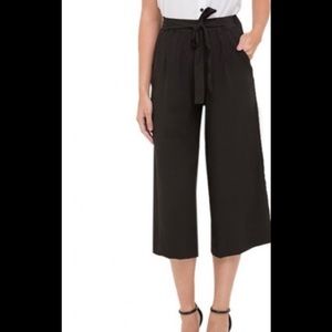 Zara Trafaluc Wide Leg Cropped Pants